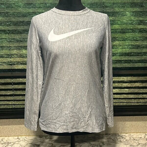 Nike‎ Boys Dri-Fit Grey Logo Front Long Sleeve Athletic Tee Size Large